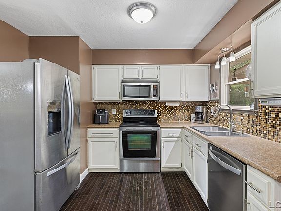 5th image of 5356 Osburn Dr