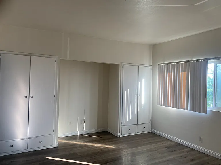 11528 Adco Ave #F — Photo 14