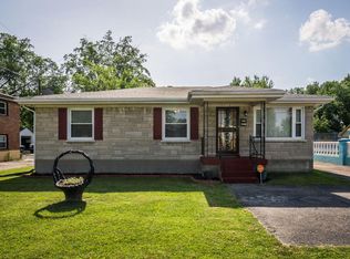 5804 Jeanine Dr, Louisville, KY 40219