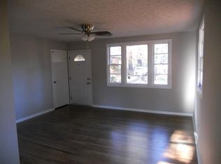 853 Sandy Creek Dr NW, Atlanta, GA 30331