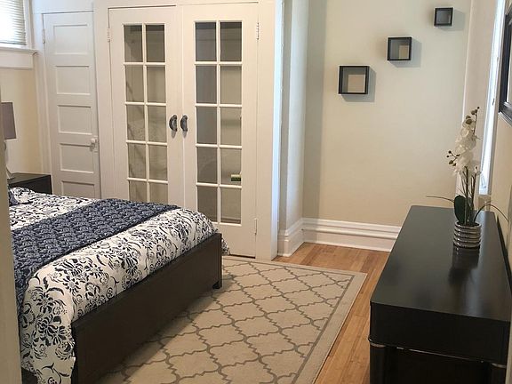 2nd image of 1290 Jackson St #9