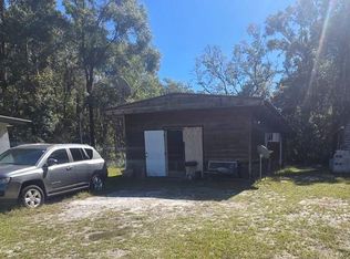 567 NE 395th Ave, Old Town, FL 32680