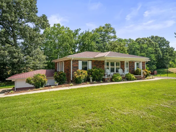 279 Barlow Rd, Quebeck, TN 38579