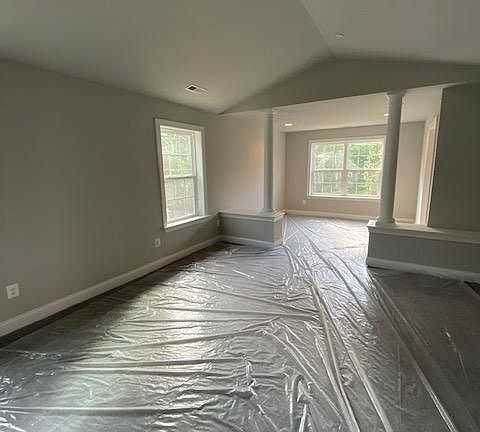 2nd image of 8026 Armistead Ct
