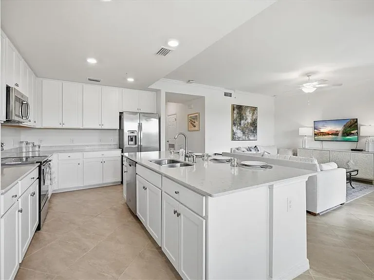17724 Gawthrop Dr #103 — Photo 5