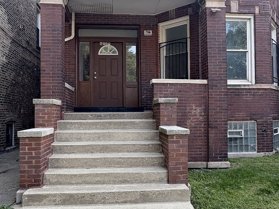 1st image of 6239 S Eberhart Ave #2