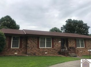 3901 Linda Dr, Paducah, KY 42001