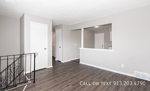 4th image of 1226 E Cothrell St