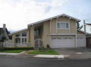 8472 Ivy Cir, Huntington Beach, CA 92646