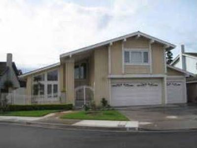 8472 Ivy Cir, Huntington Beach, CA, 92646