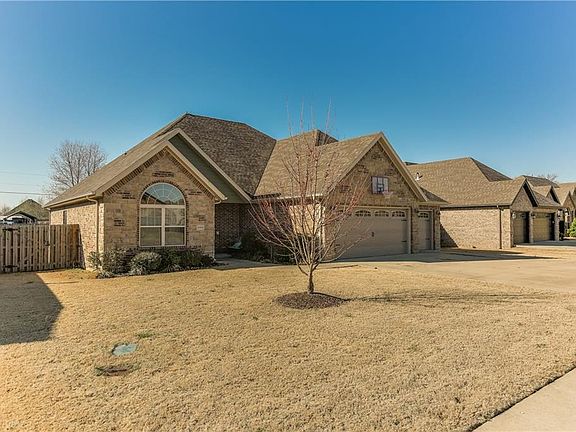 2nd image of 4404 W Canopy Meadows Dr