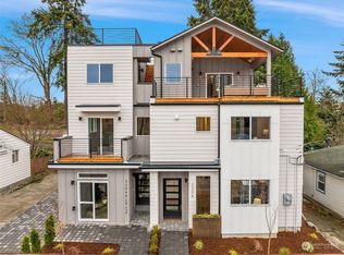 3304 49th Ave SW, Seattle, WA 98116