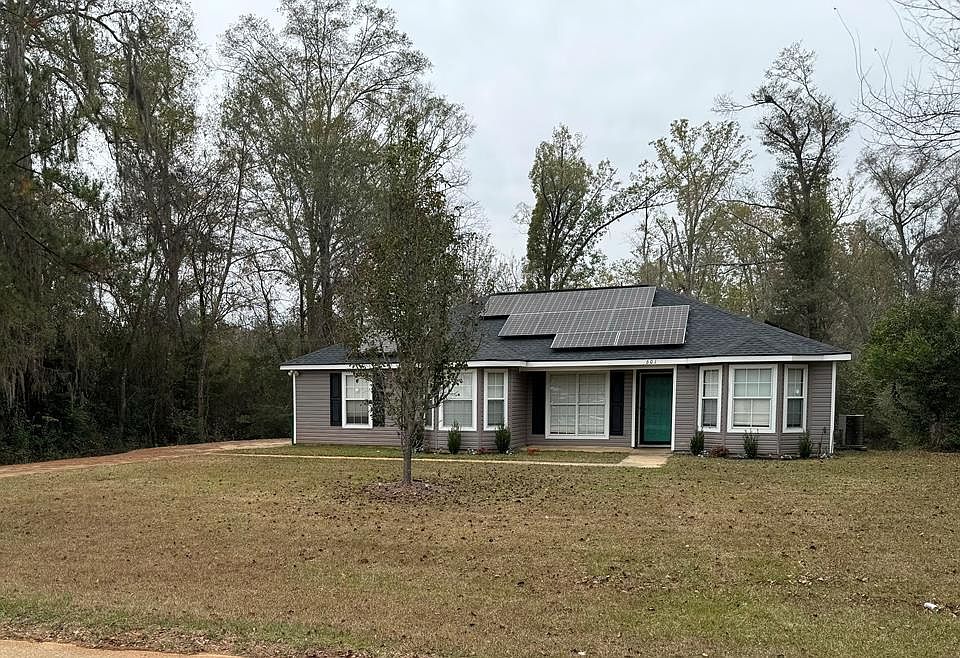 1st image of 601 Indian Creek Dr