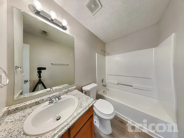 3886 Ligney Creek Ct — Photo 15