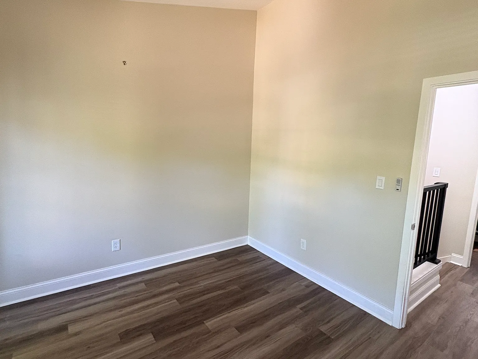 2 bed, 1280 sqft, $1,250 — Photo 2