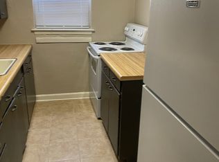 1708 SW Webster Ave, Topeka, KS 66604