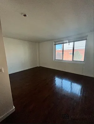 Rented by Batra Group Inc | media 17