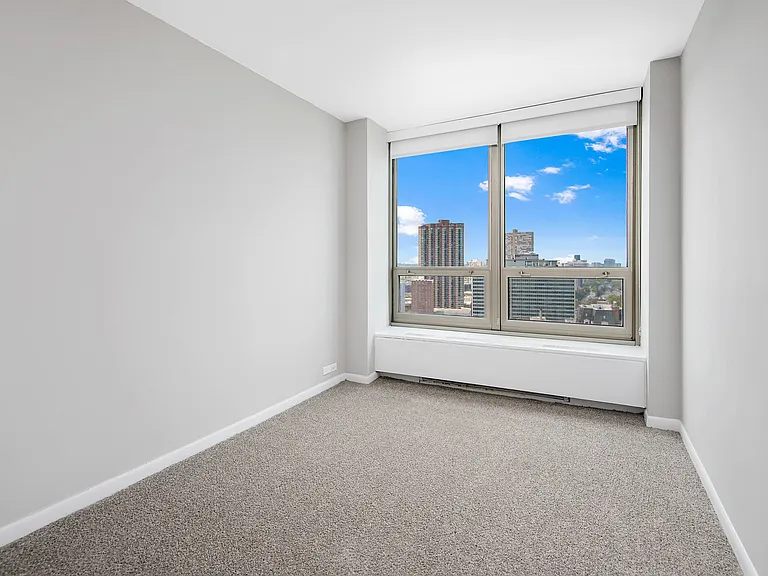 3450 N. Lake Shore Drive — Photo 31
