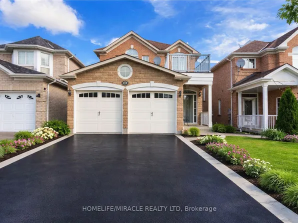 31 Binder Twine Trl, Brampton, ON L6X 4S5