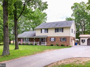 2100 Grandview Rd, Hanover, PA 17331