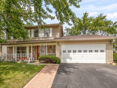 2460 N Crescent Ln, Aurora, IL, 60504