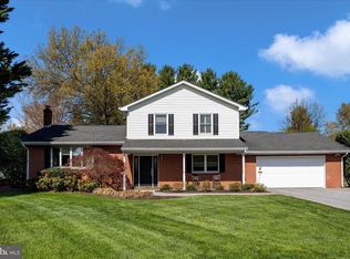 8022 Fieldstone Dr, Frederick, MD 21702