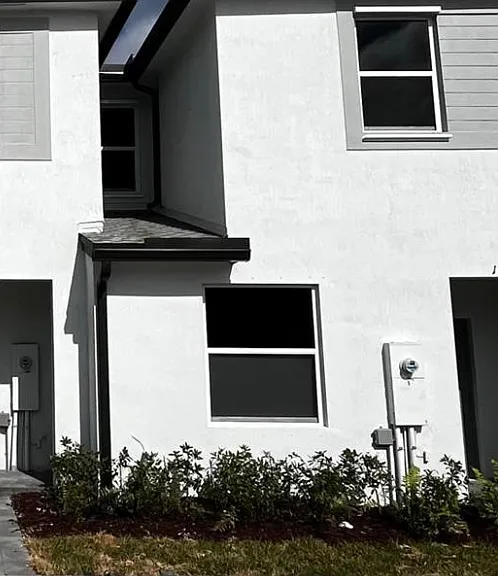 348360 SW 178th Ct #348360 — Photo 1