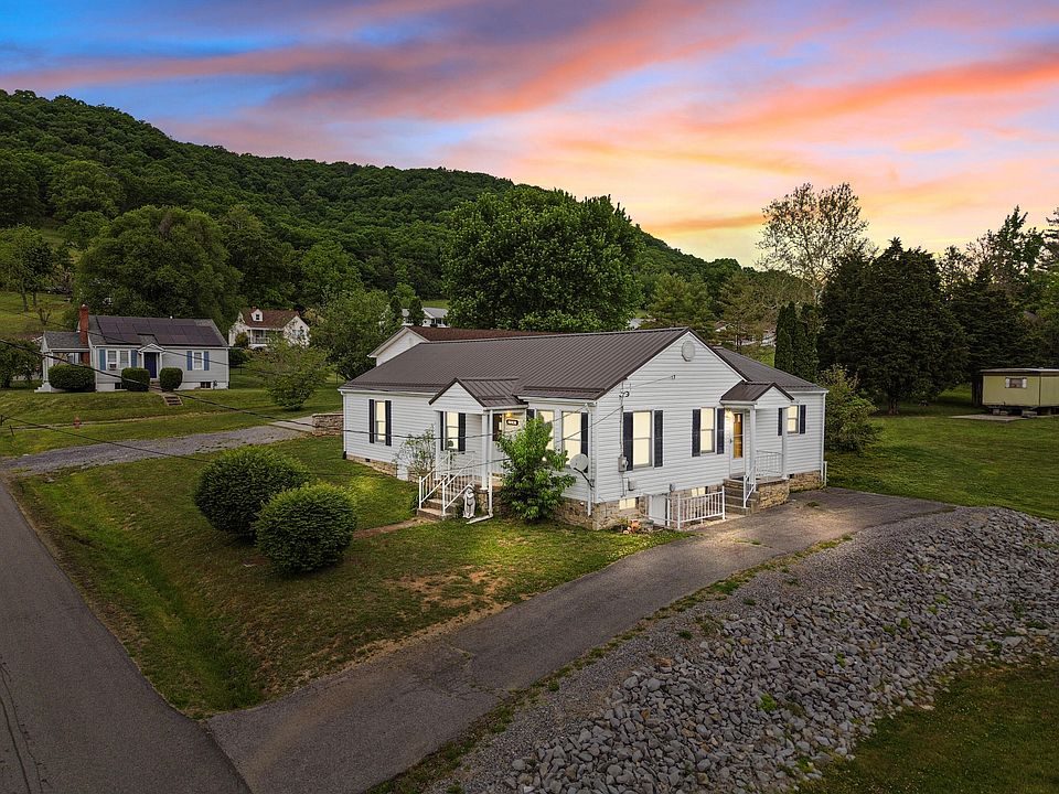 1st image of 119 Mountain View Dr