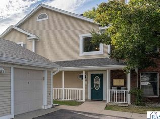110-6 Teton Ln, Mankato, MN 56001