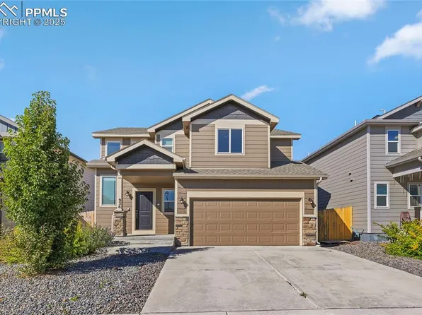 956 Bidwell Dr, Colorado Springs, CO 80915