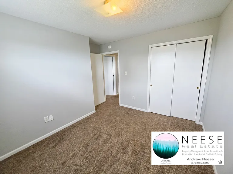 110 Ivy Ln #10 — Photo 9
