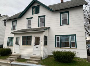 102 4th St, Pittsfield, MA 01201