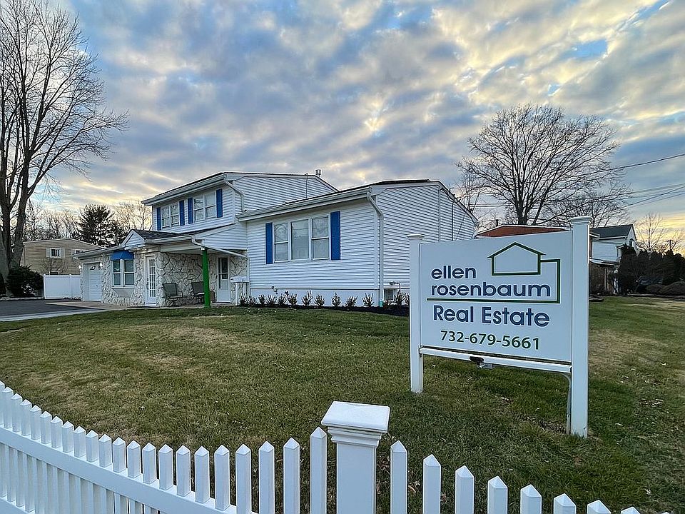 1st image of 3 Grace Dr