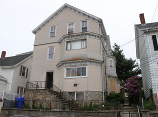 218-220 Albion St, Fall River, MA 02723