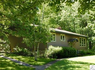 5554 Pine Hill Rd, Duluth, MN 55810