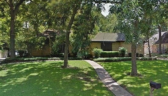 1st image of 912 Sleepy Hollow Dr #1