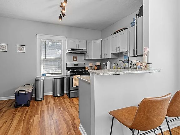 5th image of 2473 W 11th St #2