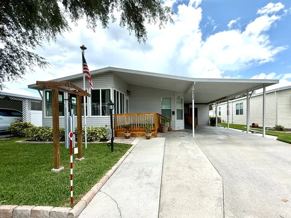 3413 Whistle Stop Ln, Valrico, FL 33594