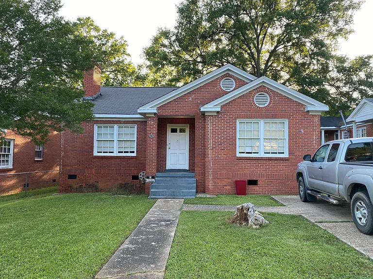 606 S Panama St — Photo 1