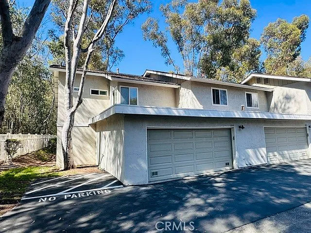 2510 Coventry Cir — Photo 22