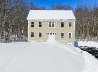 41 Martin Rd, Douglas, MA 01516