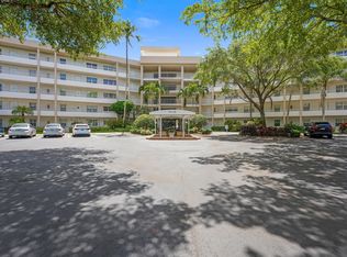 3800 OAKS CLUBHOUSE Drive #503, Pompano Beach, FL 33069