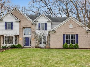 7090 Maplecrest Dr SE, Grand Rapids, MI 49546