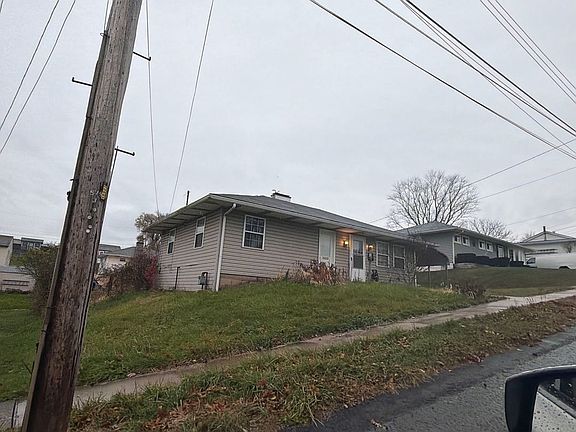 3rd image of 1205 Augusta Ave