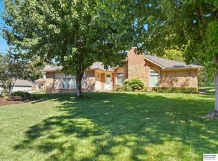 12924 Izard St, Omaha, NE 68154