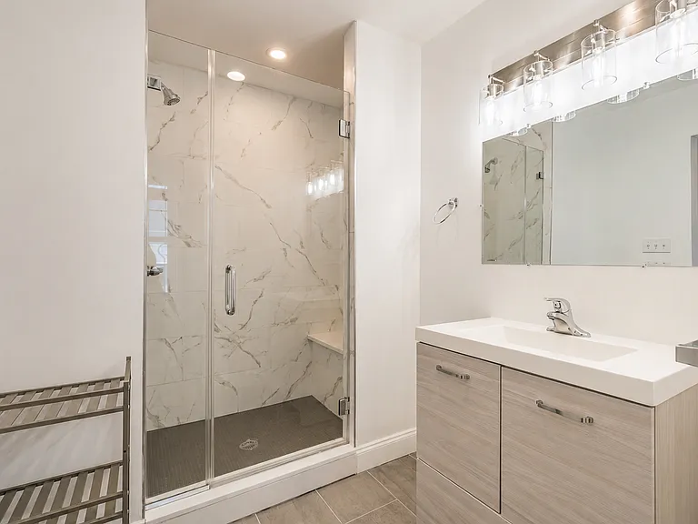 35 2nd St #1 — Photo 7