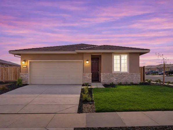 1056 Basinghall Drive, Plumas Lake, CA 95961