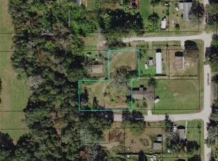 315 Dade St, Bowling Green, FL 33834