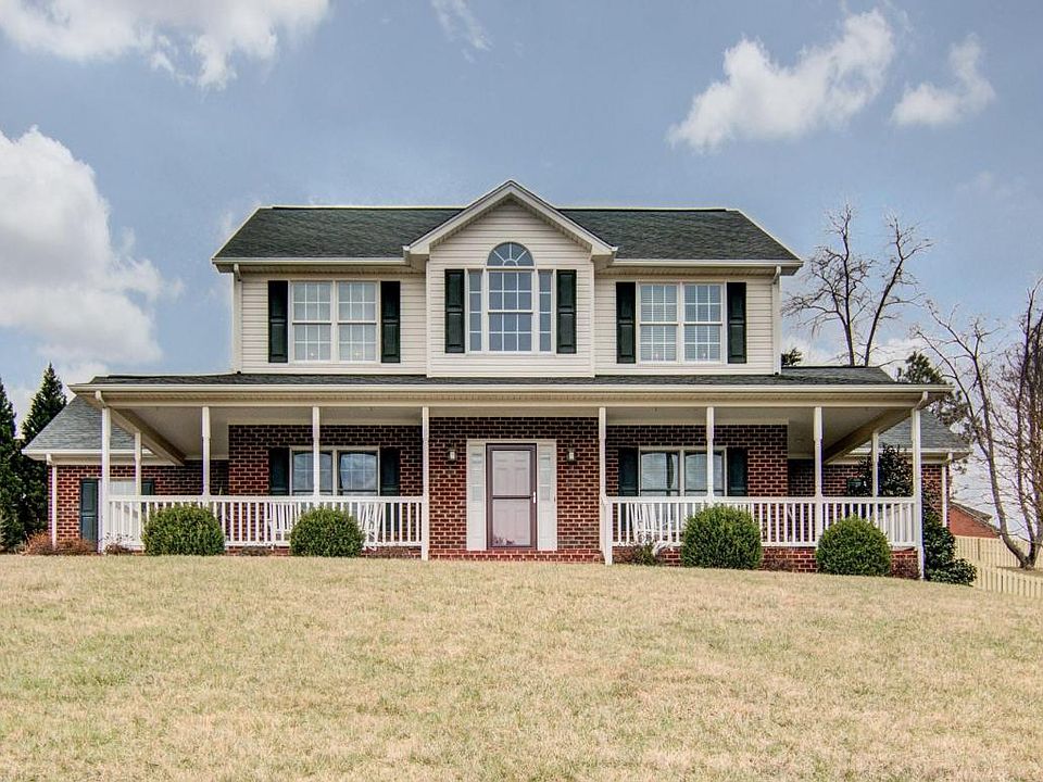 1st image of 5240 Dresden Cir