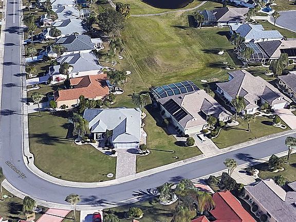2nd image of 713 Winterbrooke Way